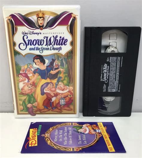 Disney Snow White And The Seven Dwarfs Vhs Video Masterpiece Clamshell