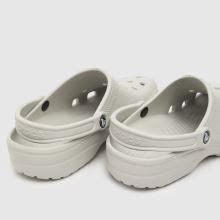 Mens Light Grey Crocs Classic Clog Sandals Schuh