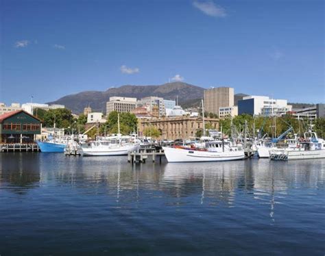 Hotel Grand Chancellor Hobart | Get the Best Accommodation Deal - Book ...