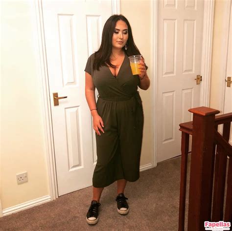 Hugekcups Aka Follow Boobs Nude Leaks OnlyFans Fapellas