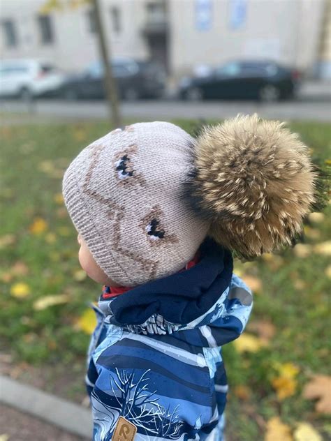 Шапка чепчик из итальянского мериноса с жаккардом, на завязках в ...