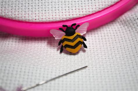 Bumblebee Needleminder 1 Creatively Crafting