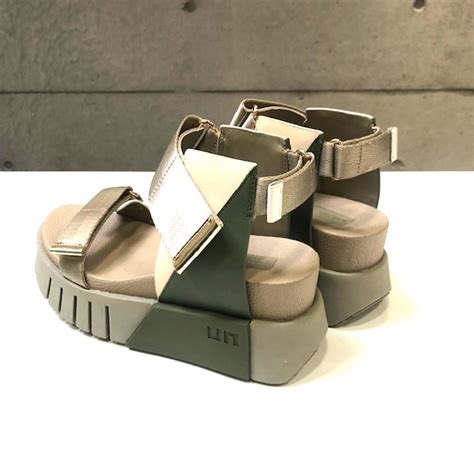 UNITED NUDE NEWS ARTWORK