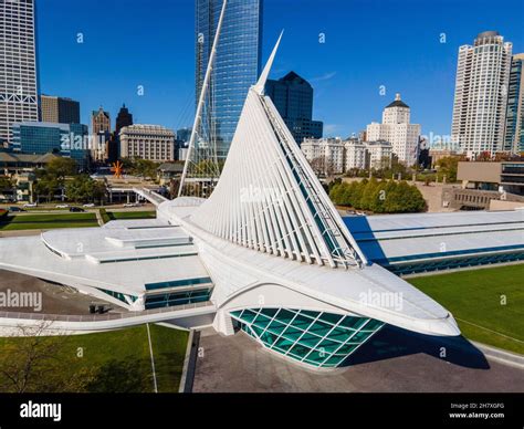 Aerial view of Milwaukee Art Museum; Milwaukee, Wisconsin, USA Stock ...