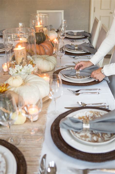 Easy and Elegant Thanksgiving Tablescape | Thanksgiving Table Decor
