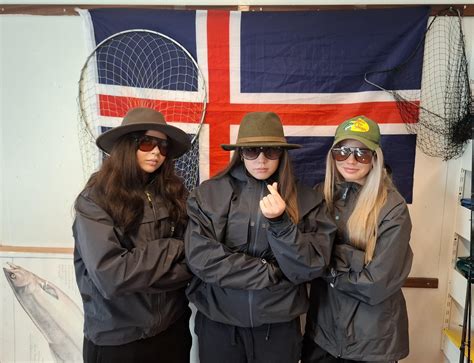 Sex stúlkur keppa í stangveiðidraumi