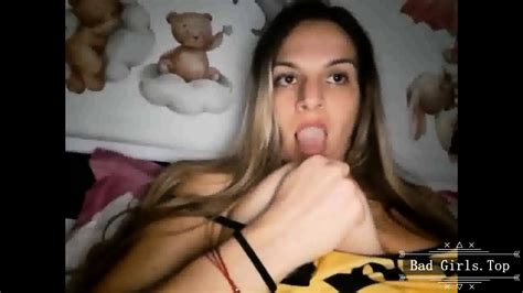 Big Ass And Amazing Huge Natural Tits Milf Teasing Show