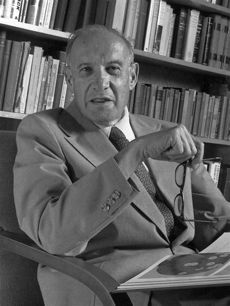 Lo Esencial De Peter F Drucker Estudia En Línea