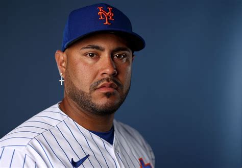 New York Mets Rumors Club Willing To Trade 7000000 Veteran In The