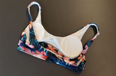 Sport Top High Waisted Bikini Swimsuit Model S