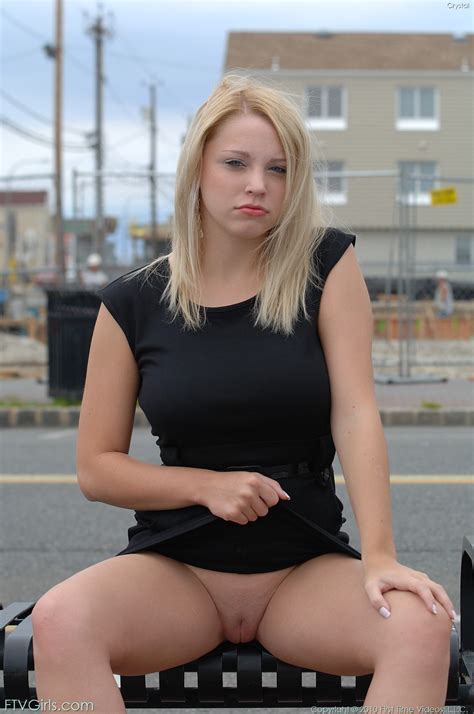 Crystal Busty Teen Masturbation Crystal Teen Exposure And Busty Masturbation 6 Porn Pic