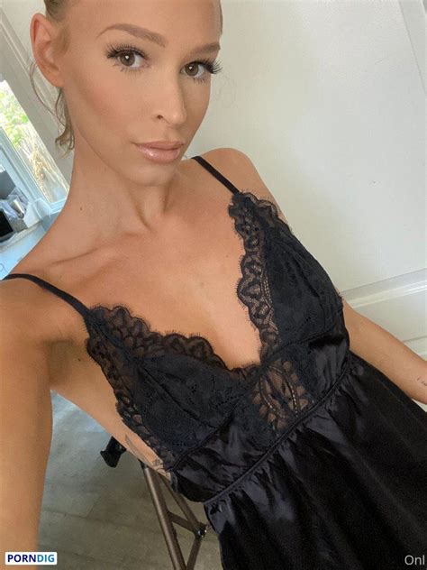 Emmahixofficial Nude Leaked OnlyFans Photo Porndig