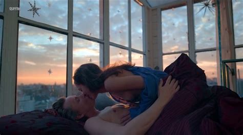 Naked Liliana De Vries In Mannenharten