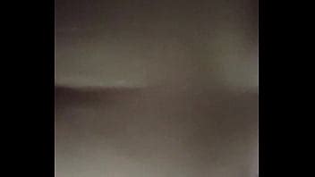 Follando a mi esposa en el sillón reclinable de su padre XVIDEOS