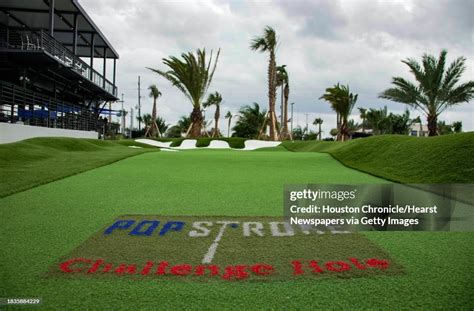 Putt-putt golf course and entertainment center by Tiger Woods... News