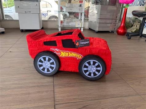 Pi Ata De Hot Wheels Fiesta De Cumplea Os Del S Perh Roe Pi Atas Cumple De Cars