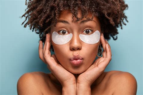 Tricks to Help with Eye Bags - AlrightNow