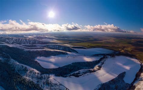 Blue Mountains Of Washington Looking Down Over The Walla Walla Valley