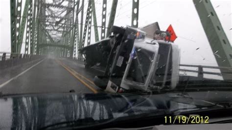 Astoria Bridge Closed Due To Crash As Winds Gust To 101 Mph