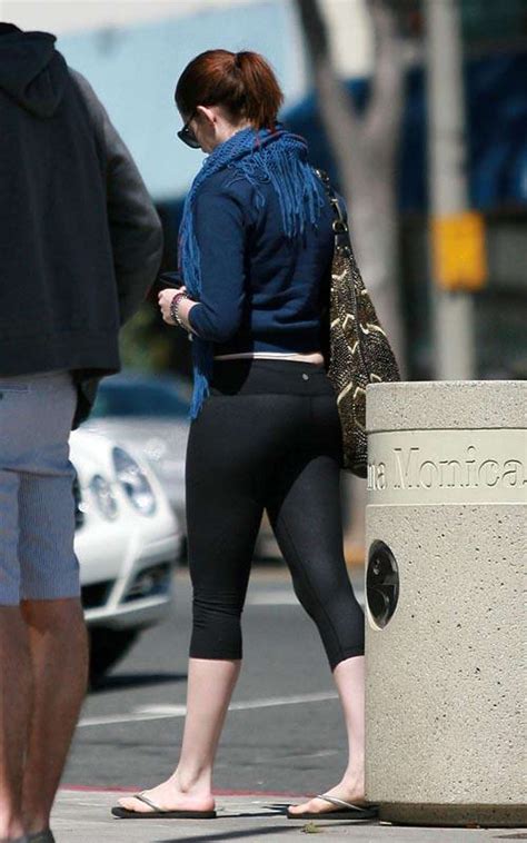 Anne Hathaway Very Sexy And Hot See Thru Paparazzo Photos Porn Pictures XXX Photos Sex Images