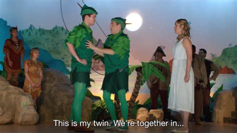 2 Peter Pans On Stage Jonah Hill Channing Tatum Crash The Peter Pan