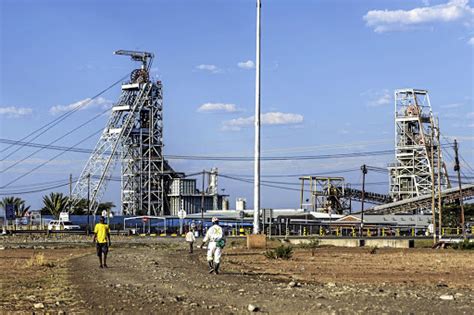 Sibanye Stillwater To Buy Troubled Lonmin For R5 Billion