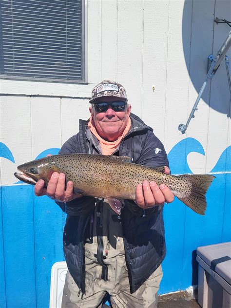 WEEKLY FISHING REPORT 03.12.26 — 11 Mile Marina