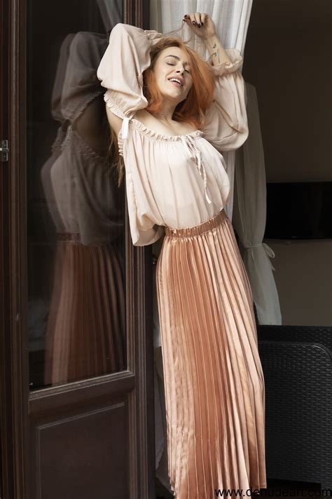 Nothing Makes This Redhead Girl Happier Than Posing Naked Photos