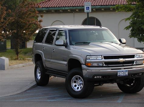 Pictures Of Lifted Tahoes Page 5 Gmc Truck Forum