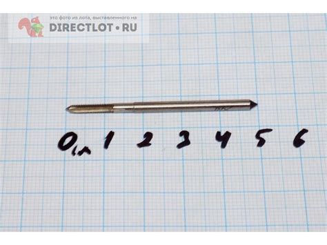Метчик М 2,5х0,45 мм р18 машинно-ручной однопроходной для глухого ...