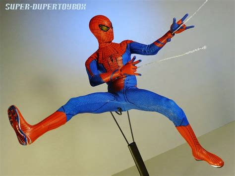 Super Dupertoybox Hot Toys Scale Amazing Spider Man