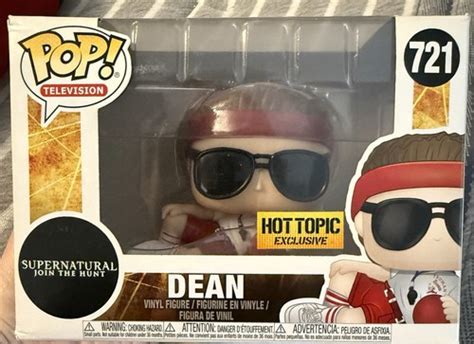 Funko POP Supernatural Dean Gym Teacher Hot Topic Exclusive 721 W Pop