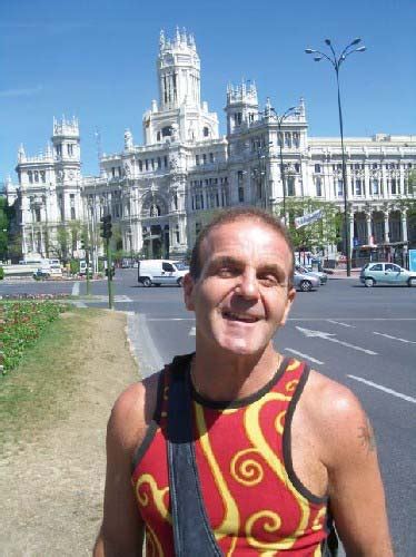 IL NUOVO TRIANGOLO GAY Gay It