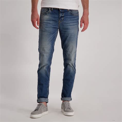 Cars Jeans