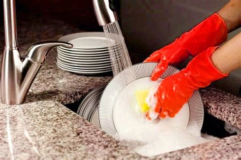 Можно ли мыть силиконовые формы в посудомойке: Как мыть силиконовые ...
