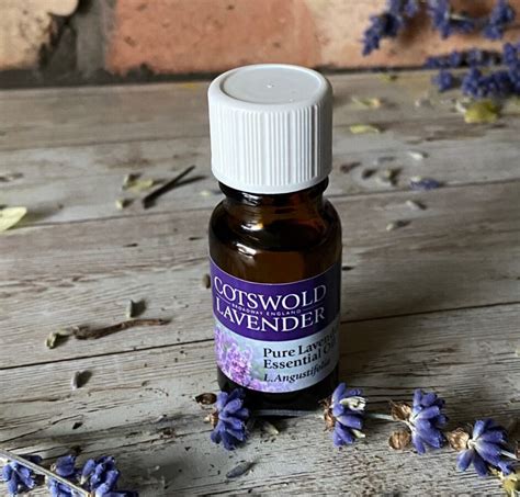 Cotswold Pure English Lavender Essential Oil 10ml Lavender Products