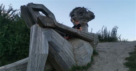 K Penhamn Jakt P De Sex Gl Mda J Ttarna Och Naturvandring Getyourguide