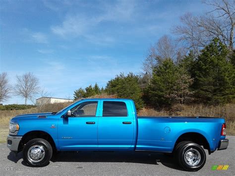 2020 Hydro Blue Pearl Ram 3500 Tradesman Crew Cab 4x4 136918489