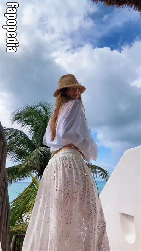 Larsen Thompson Nude Leaks Photo Fapopedia