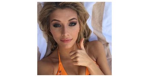 Camille Cerf Sexy En Bikini Sur Instagram Purebreak