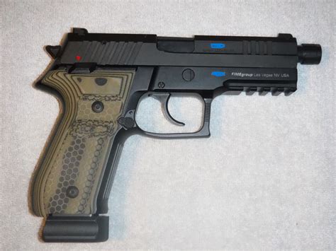 The P226 40th Anniversary | Page 2 | The Armory Life Forum