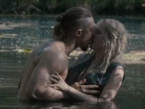 THE LAST KINGDOM NUDE SCENES AZNude