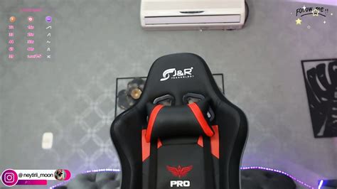 Tetona Diosa Se Masturba Con Dildo