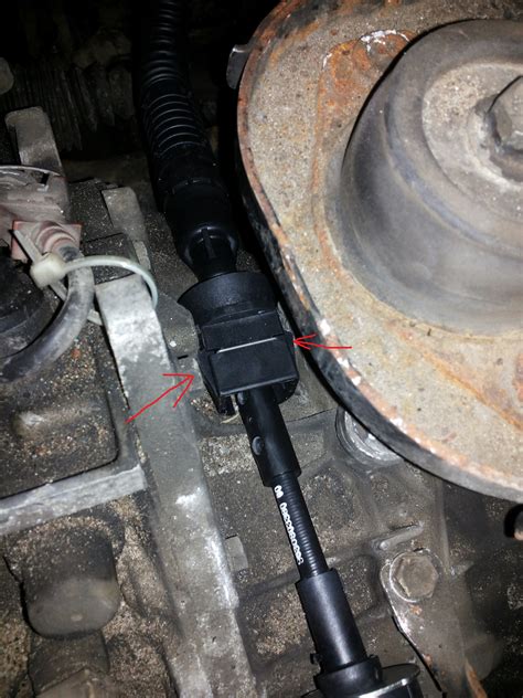 Замена тросика сцепления — Peugeot 406, 2 л, 1997 года | своими руками ...