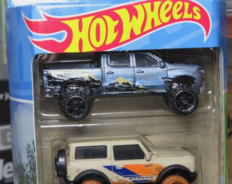 Набор базовые машинки Хот Вилс шт Hot Wheels Pack Remote Adventures HLY фото отзывы