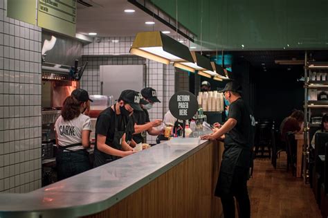 carne singapore amoy st ive  fallen  head  heels  fries