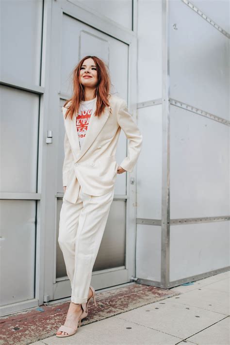 NECESSARY NUDE SHOES Sea Of Shoes