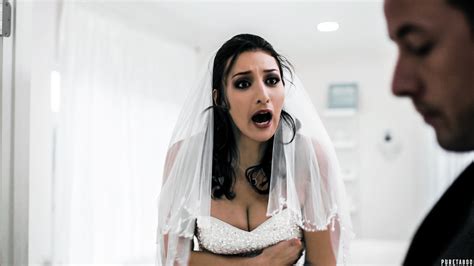 Dark Haired Bitch Bella Rolland Sucks And Fucks Rock Hard Cock Photos Jessy Jones MILF Fox