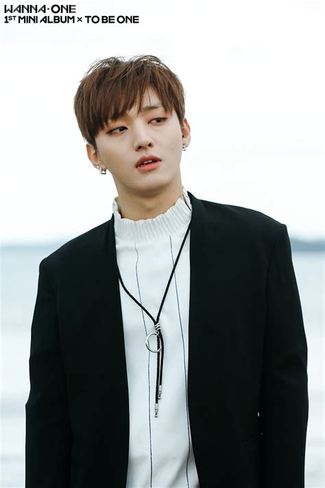 Vì sao Wanna One lại hot dữ dội đến vậy