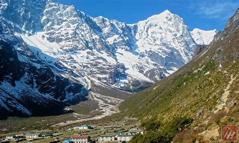 Two High Passes With EBC Trek 2025 - Trek Himalayan